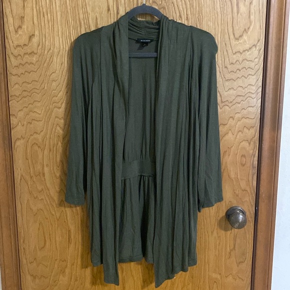 B Design XL Hunter Green Open Front Cardigan 3/4 sleeves 100% Rayon Soft & Comfy - Picture 1 of 10